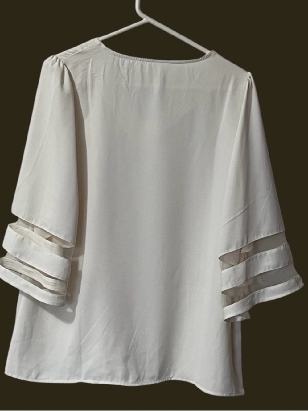 Zenana Cream Flowy Bell Sleeve Mesh Blouse Size L Quiet Luxury Soft Feminine - Picture 3 of 12